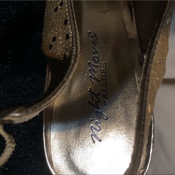 Gold Glitter Heels - Picture 6 of 6